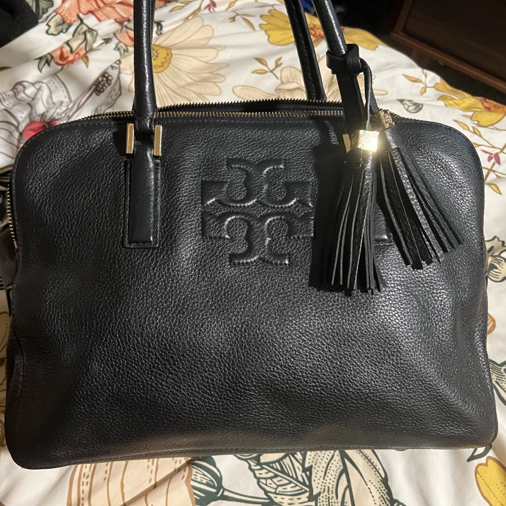 Tory Burch Thea Triple Zip